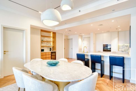 Appartamento in vendita a Palm Jumeirah, Dubai, EAU 2 camere da letto, 203 mq. № 680777 - foto 3