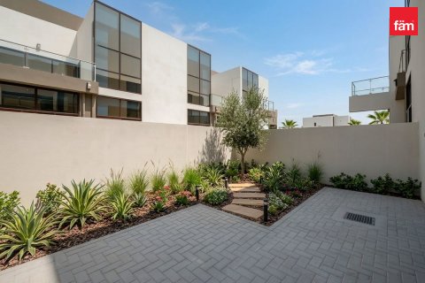 Villetta a schiera in vendita a Meydan, Dubai, EAU 3 camere da letto, 187.2 mq. № 740346 - foto 2