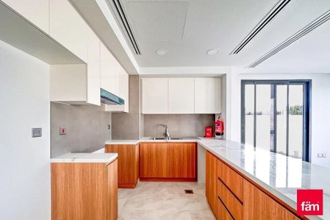 Dubai, BAE’de kiralık villa 4 yatak odası, 376 m² No 740345 - fotoğraf 4