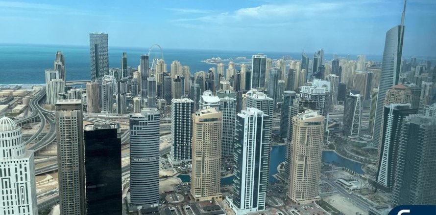 Квартира в Джумейра Лейк Тауэрс, Дубай, ОАЕ 1 спальня, 74м2 № 667319