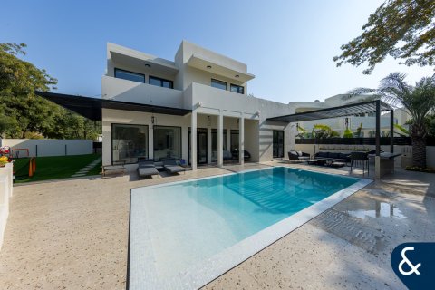 Villa sa Arabian Ranches, Dubai, UAE 4 silid-tulugan, 390 sq.m. № 667317 - larawan 1