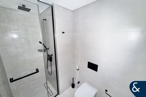 Business Bay, Dubai, UAE의 판매용 아파트 침실 1개, 68제곱미터 번호 667320 - 사진 8